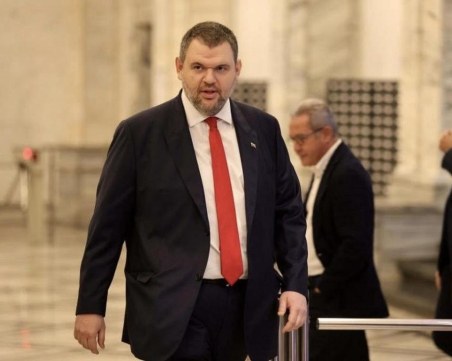 Пеевски подкрепи Атлантическия съвет на България