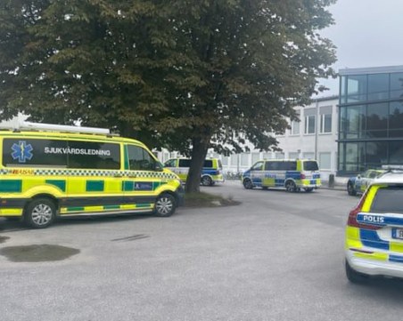 Простреляха дете в училище в Стокхолм