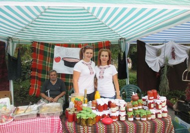 Започва 16 то издание на Фестивалът на чушките и доматите традиционните