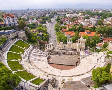 Слънчево и топло ще е времето в Пловдив
