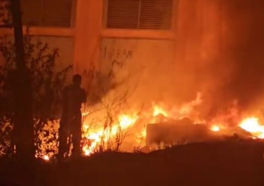 Пожар избухна в Източен сигнализират пловдивчани в социалните мрежи Точното