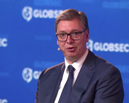 Сърбия връща задължителната военна служба