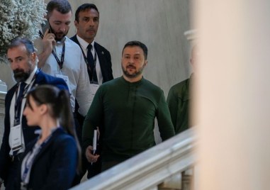 В интервю за италиански медии президентът на Украйна Володимир Зеленски