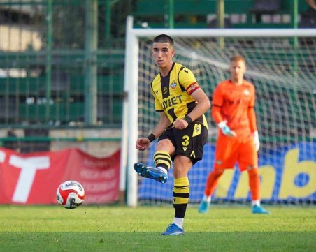 Дубълът на Ботев с нова загуба във Втора лига