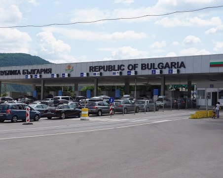 Интензивен е трафикът на граничните пунктове