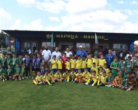 Осем отбора се включиха във втория турнир от „Купата на кмета