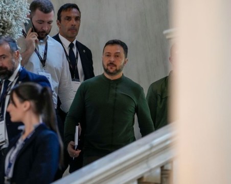 Зеленски подготвя план за мир