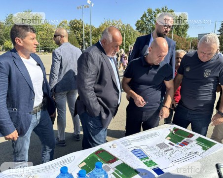 Спасиха от фалит футболната Марица, Бойко Борисов обеща модерен стадион и за тях