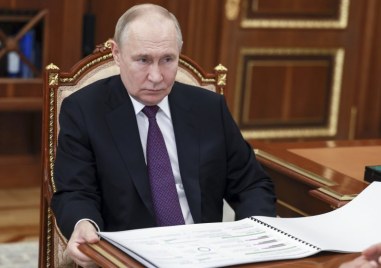 Партията на президента Владимир Путин Единна Русия обяви безапелационна победа