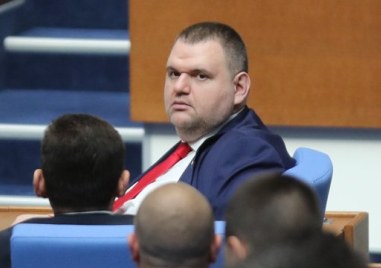 Председателят на ДПС Делян Пеевски обжалва отказа за регистрация на