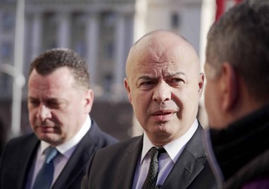 Георги Свиленски и Иван Ченчев регистрираха БСП за участие в