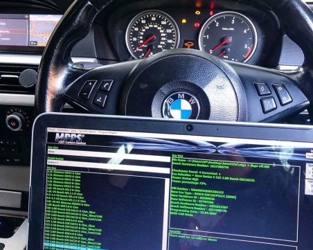 Бегачки, замърсители и шум: Сервизи спокойно рекламират тунинг и модификации за автомобили