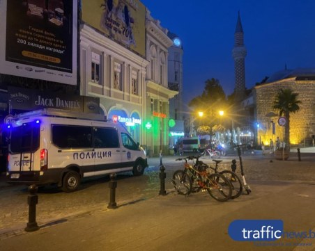 Нелегални търговци по Главната нападнаха полицаи навръх празника на Пловдив