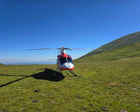 Три спасителни акции в планината, помогнаха на пострадали туристи