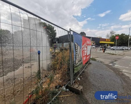 Още отстраняват аварията в Кючука, тръбите били бетонирани от строителя