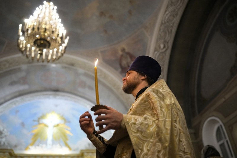 Руската православна църква призова масовата култура да се откаже от „образи, популяризиращи алкохолизма