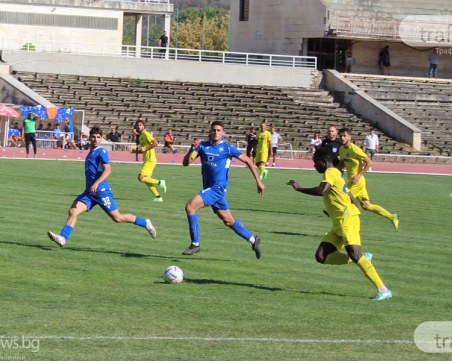 Пловдивско дерби между Марица и Спартак днес