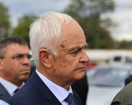 Атанас Запрянов: Намерена е черната кутия на разбилия се самолет