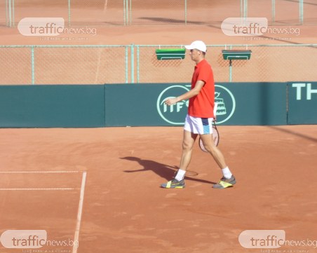 България  и Салвадор си размениха по победа на Купа Дейвис, всичко ще се реши утре