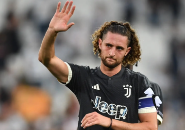 Ръководството на Марсилия е в напреднали преговори с Адриен Рабио