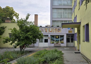 Иновативни изследователски практики за представяне на околната среда езиковото и