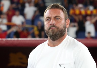 Даниеле Де Роси е освободен от задълженията си като старши