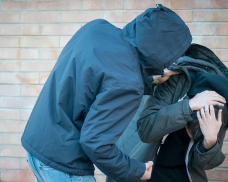 17-годишен преби друг тийнейджър в Асеновград