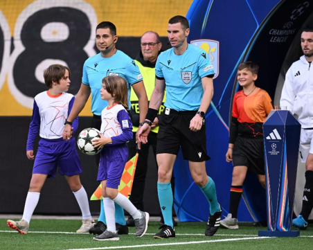 След Шампионска лига Кабаков свири варненското дерби