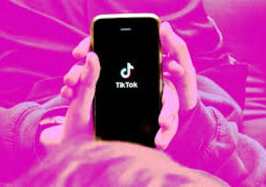 TikTok премахна акаунти свързани с руските държавни медии заради участие