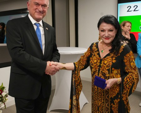 Премиерът Главчев призова сънародниците ни в САЩ  да гласуват масово на предстоящите избори