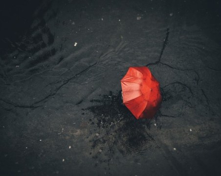 В последните дни на септември се очаква силен дъжд, а по планините сняг