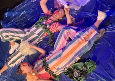 Семейното представление Лакомият Кит и още много игри и изненади