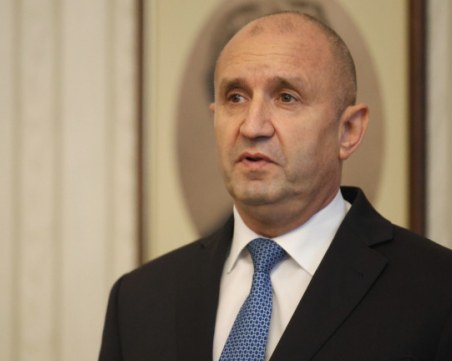 Радев: България подкрепя ООН, а не военните конфликти