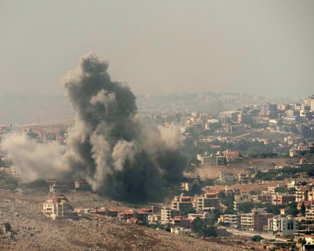 Повече от 30 000 души са преминали в Сирия от Ливан през последните дни