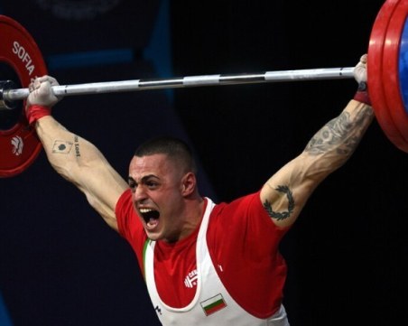 Безпаричие, без премии и възможност за разпад - ситуацията в националния отбор по щанги е много тежка