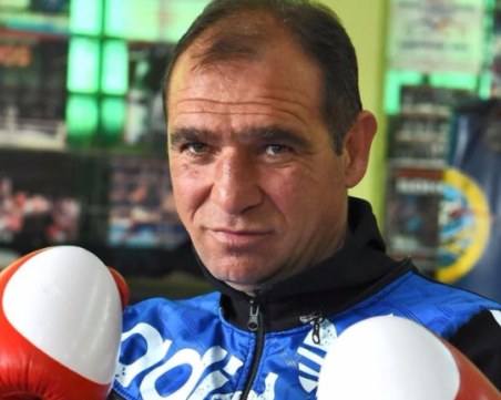 Обраха легендарния боксьор Серафим Тодоров