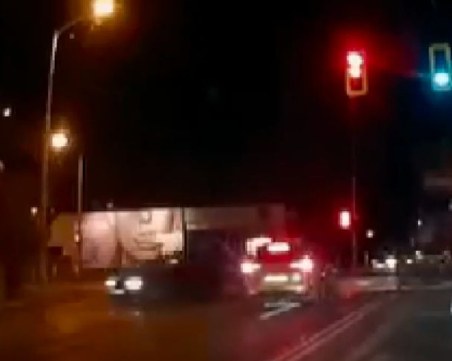 След дрифт и катастрофа: Заплахи и саморазправа със свидетели