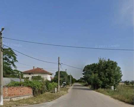 Жители на пловдивско село готвят подписка заради опасен път III-666, искат спешна намеса