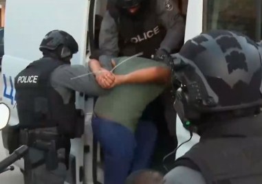 Трима са арестувани при специализирана полицейска операция във Варненско срещу