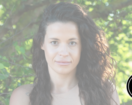 Инфлуенсърката Ренета Георгиева напусна 