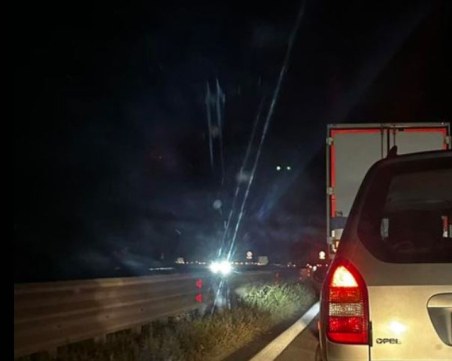 Километрично задръстване на АМ 