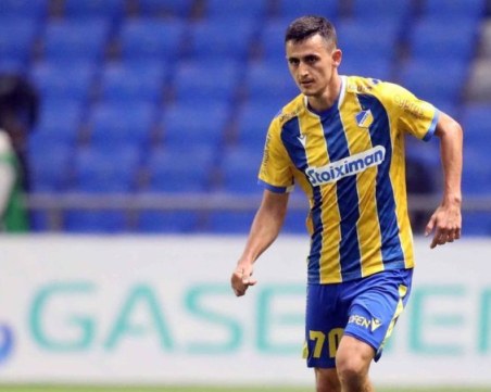 Левски иска да си върне национал