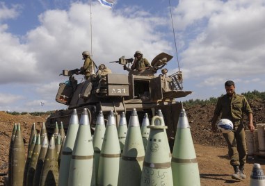 Германският канцлер Олаф Шолц обяви днес нови доставки на оръжия