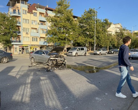 Тежка катастрофа в Съдийски на метри от пешеходна пътека