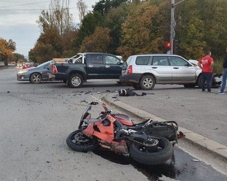 Втора тежка катастрофа в София! Моторист загина след удар с кола на Околовръстното