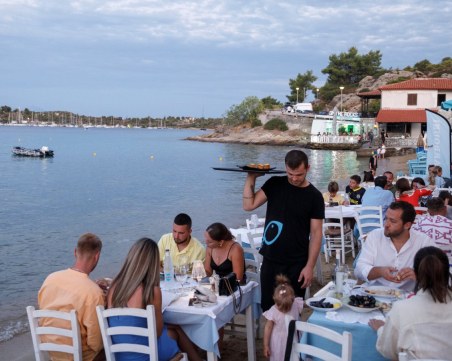 Дефицит на работна ръка в Гърция