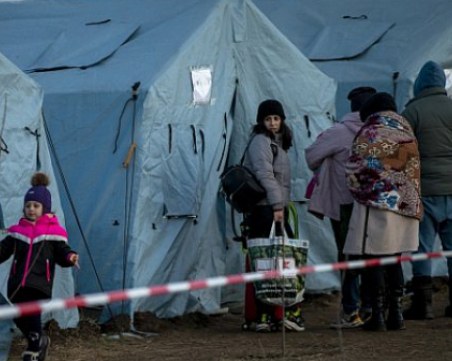 Евакуираха над 30 000 души в Русия заради украински обстрел