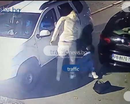 Мъж рита и удря млада жена в Кършияка ВИДЕО