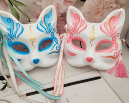 Преди Хелоуин: Изтеглят от пазара опасни маски