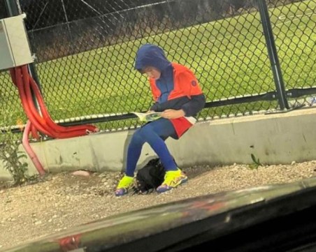 Ученик трогна всички в социалните мрежи